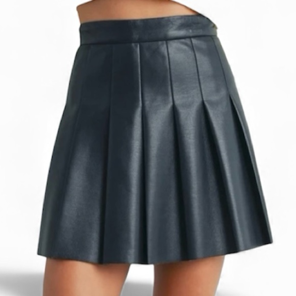 Aritzia Sunday Best Black Vegan Leather Pleated Skater Skirt - Picture 2 of 11